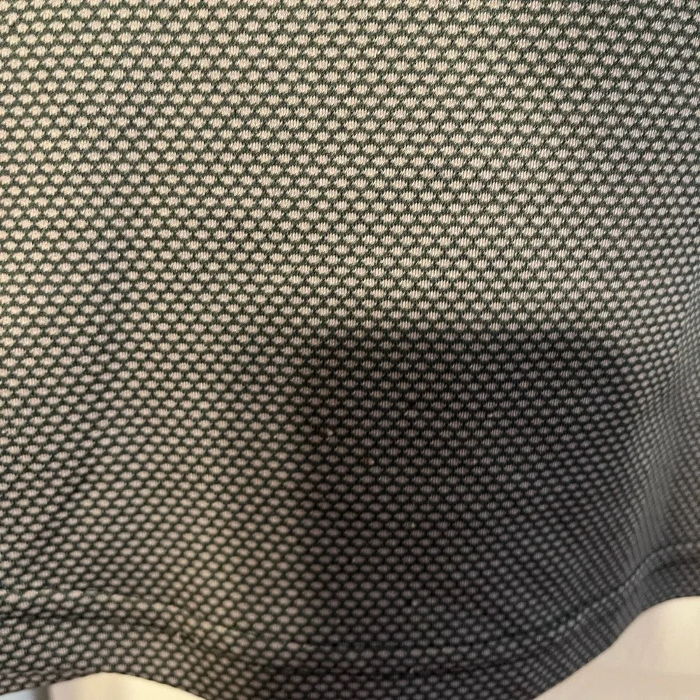 Boys Under Armour Pullover - Picture 4 of 4